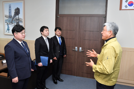 정선군상권활성화재단 신규직원 임명장 수여식